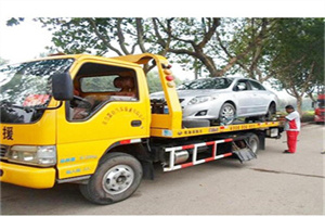 珠海附近24小时汽车拖车服务热线